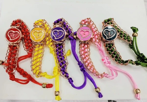 Girl Stainless Steel Bracelet Stylish Watch (without Box) - Image 2