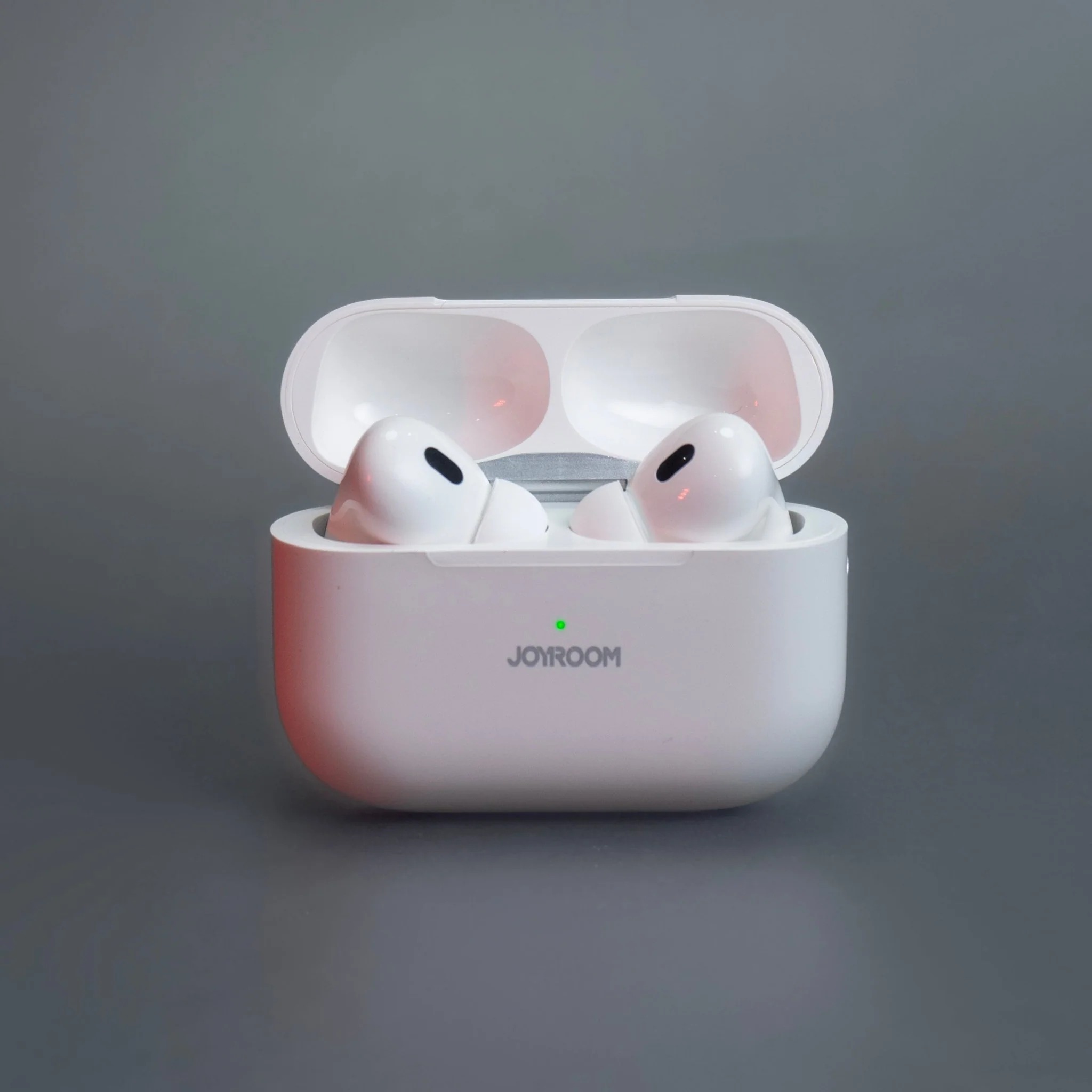 Joyroom AirPods 3 JR‑T03S Plus | Wireless Bluetooth Earbuds | HiFi Sound | Long Battery Life | Free Premium Case - Image 2