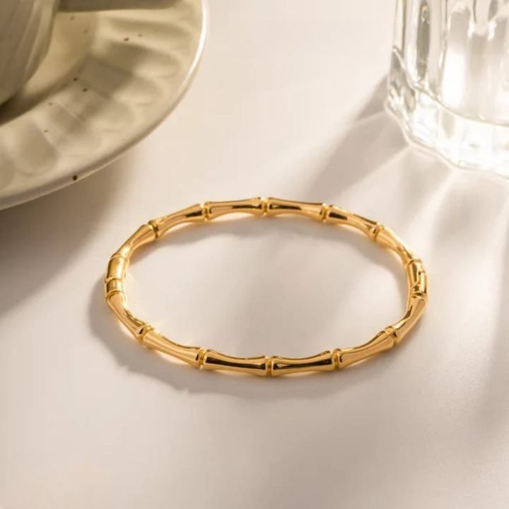 Bamboo Trending Korean Bangle - Jewelry Product Designed For Wrist Wear And Daily Ornament Routine (SKU: QRT-201) - Image 3