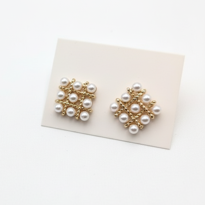 Pearl Square Korean Earrings – Elegant Women’s Fashion Jewelry in Silver and Golden Colors PJT-106 - Image 4