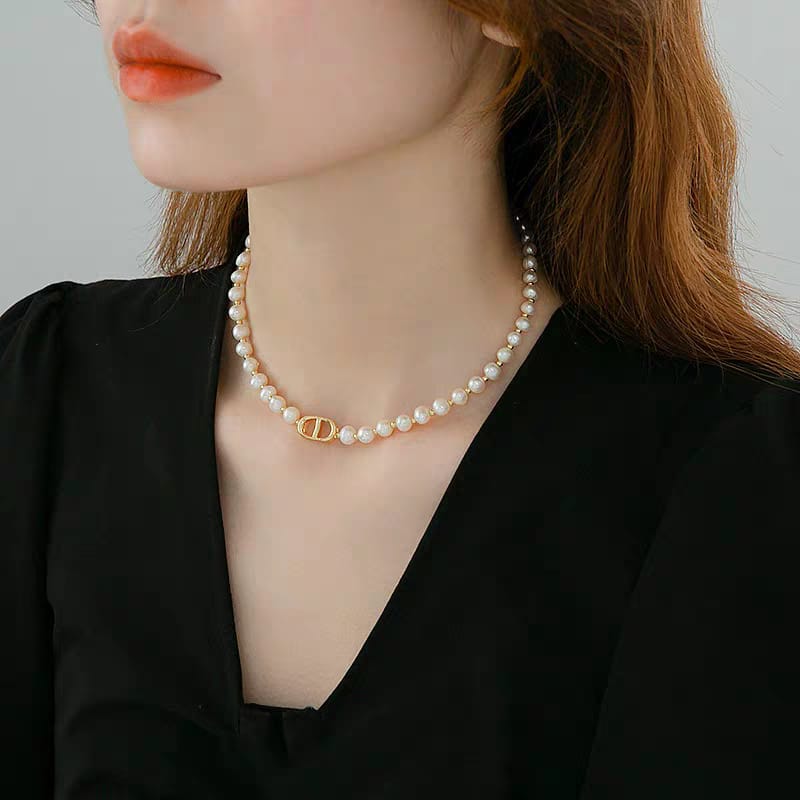 Beautiful Pearl Charm Korean Elegant Necklace For Girls - Image 2