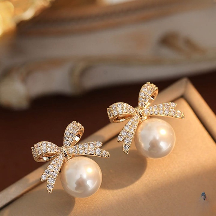 Bow sparkle diamond pearl stud earrings / Pearl Earrings Women's Earrings for Gift - Image 2