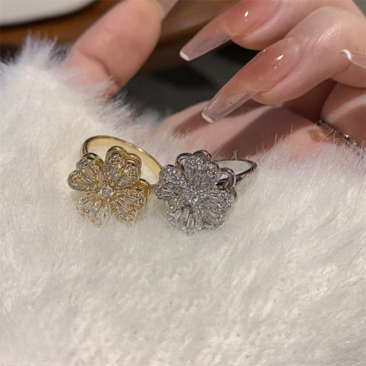 Clover Zircon Rotating Ring – Elegant Adjustable Spinner Ring for Women & Girls, Silver & Golden Finish (QSJ-110) - Image 3