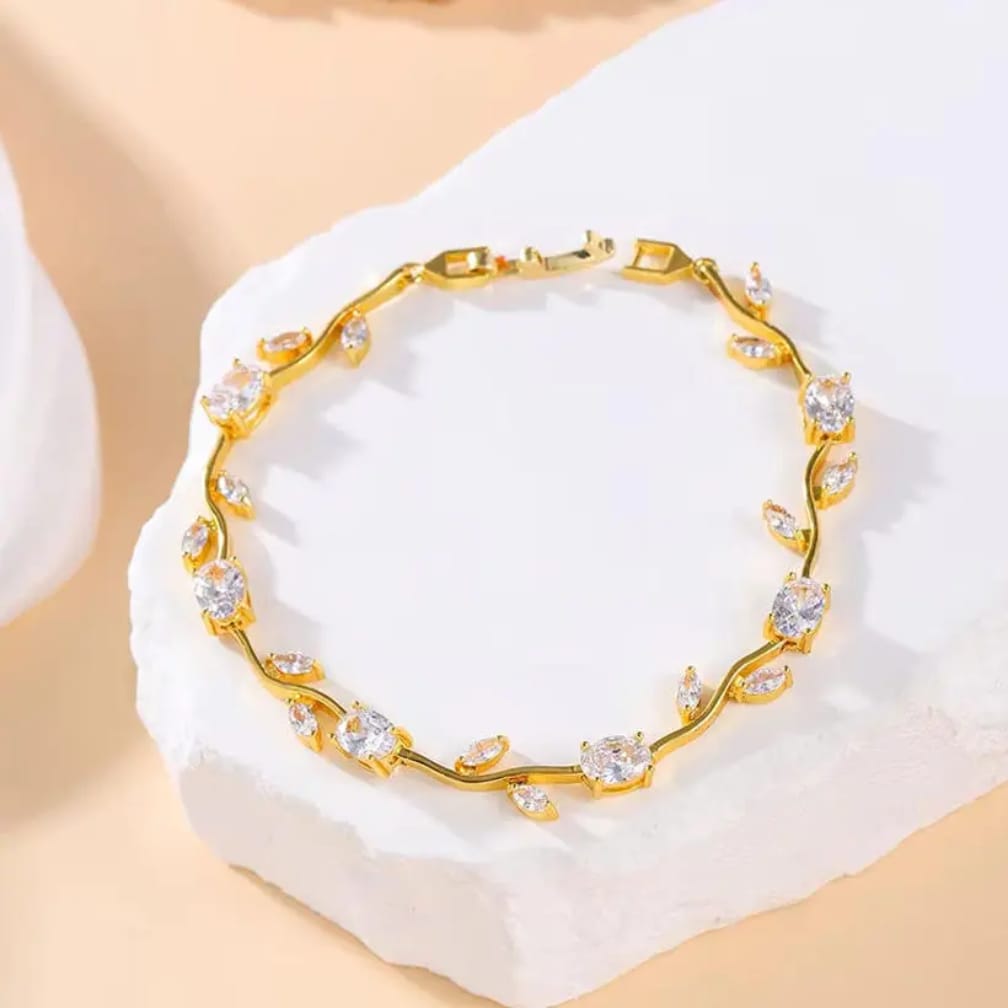 Tulip Bracelet – Premium Quality Stainless Steel Elegant Bracelet for Women ~ Without Box | Golden Base - Image 2