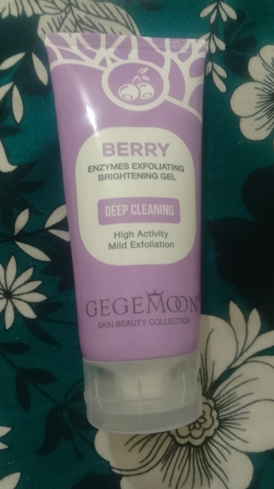 Gegemoon Exfoliating Dead Skin Remover Gel – 150ml Berry Flavor | Smooth & Refreshing Skin Care - Image 5