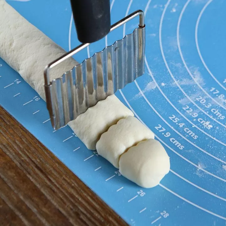Silicone Baking Roti Mat With Measurements Heat Resistant | Non Stick Flour Rolling Mat | Baking Kneading Dough Pad - Big Size (Random Color) - Image 5