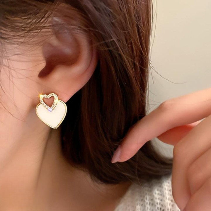 PJT-987 Beautifull Korean Heart Shape Zircon Earrings for Women – Sparkling Black & White Crystal Studs, Fashion Jewelry Gift for Everyday Wear and Special Occasions - Image 3