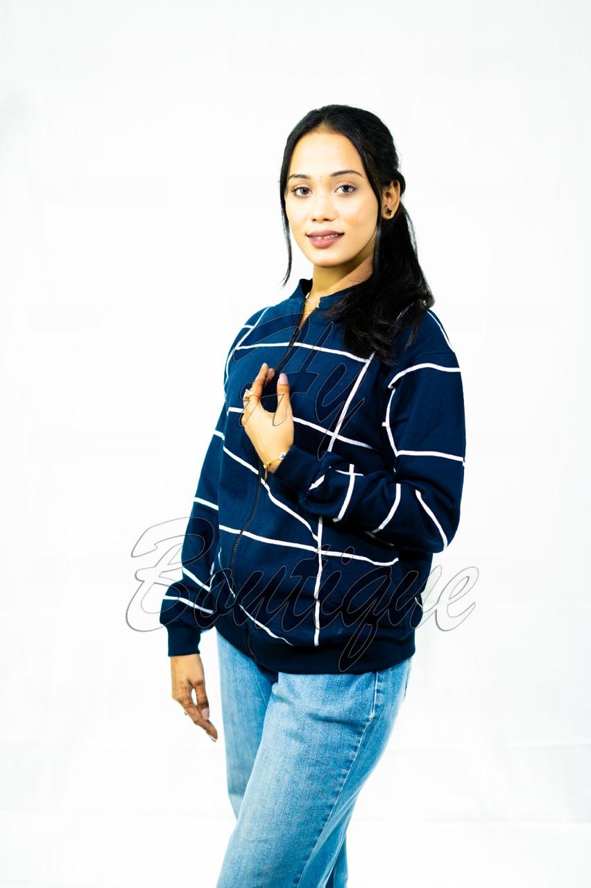 Winter Collection Women’s Mocnek Printed Jacket | Stylish & Warm Outerwear | Trendy Winter Fashion for Ladies - Image 2